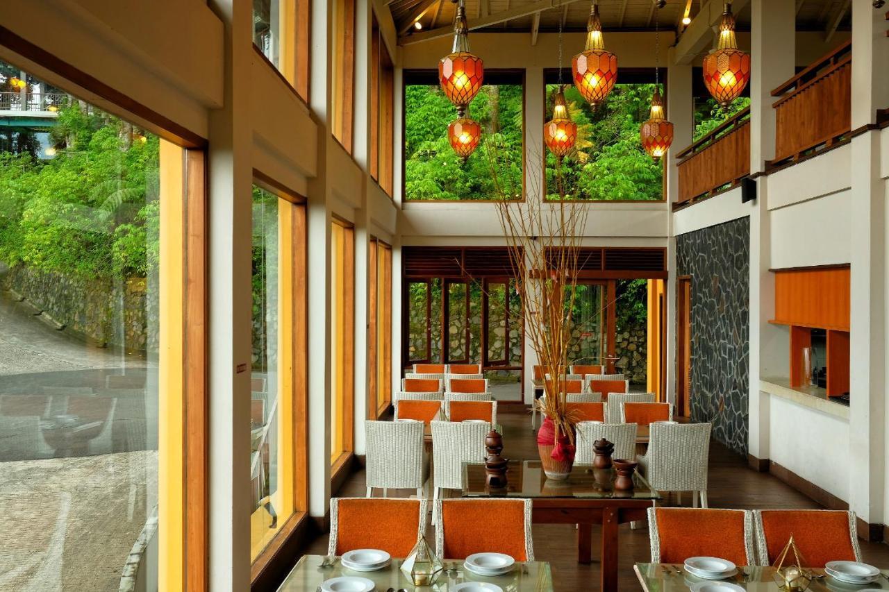 The Grand Hill Resort-Hotel Puncak Exterior photo